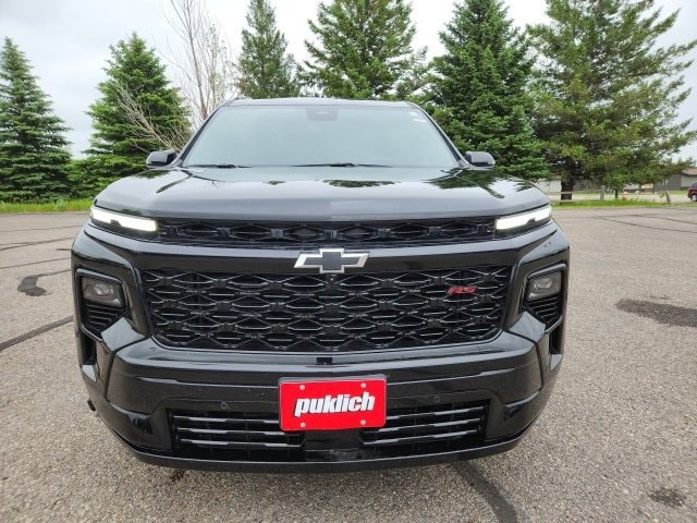 Used 2025 Chevrolet Traverse RS with VIN 1GNEVLRS5SJ171893 for sale in Bismarck, ND
