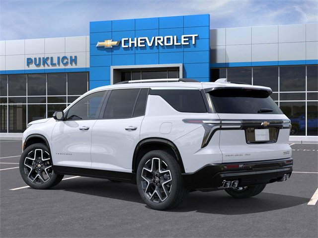 2026 Chevrolet Traverse High Country photo 2