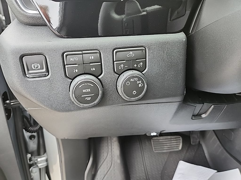 2026 Chevrolet Silverado 1500 LT - Photo 15