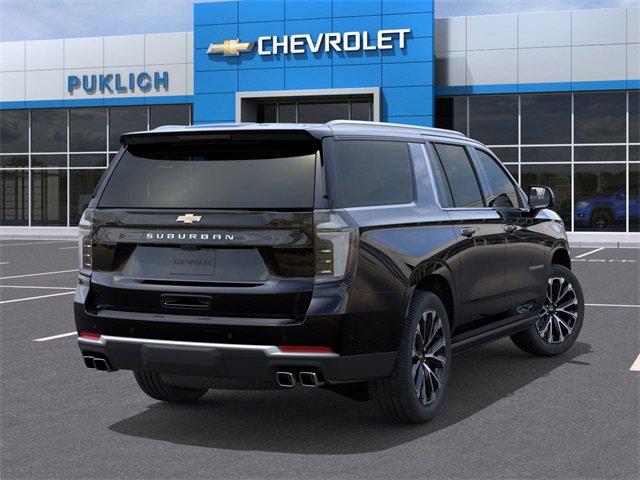 2026 Chevrolet Suburban High Country photo 4