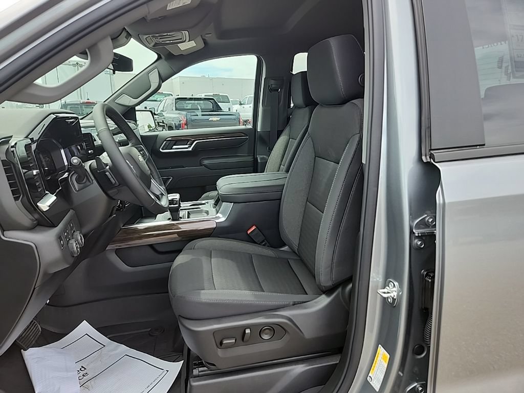 2026 Chevrolet Silverado 1500 LT - Photo 33