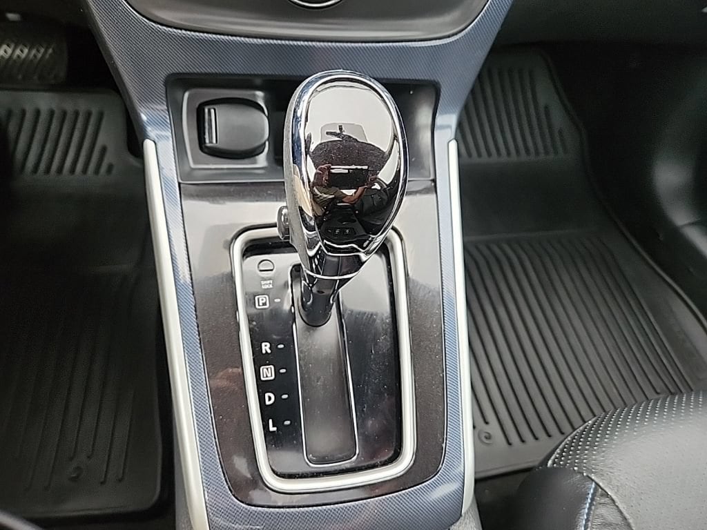 2019 Nissan Sentra SR - Photo 22