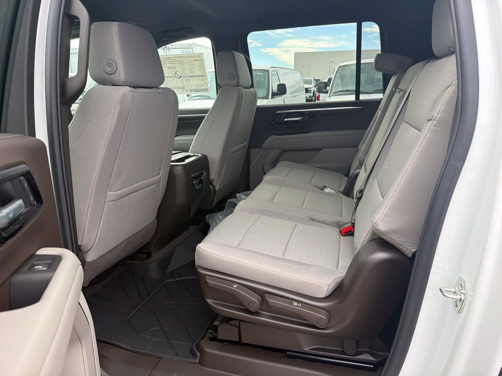 2026 Chevrolet Suburban LS - Photo 32