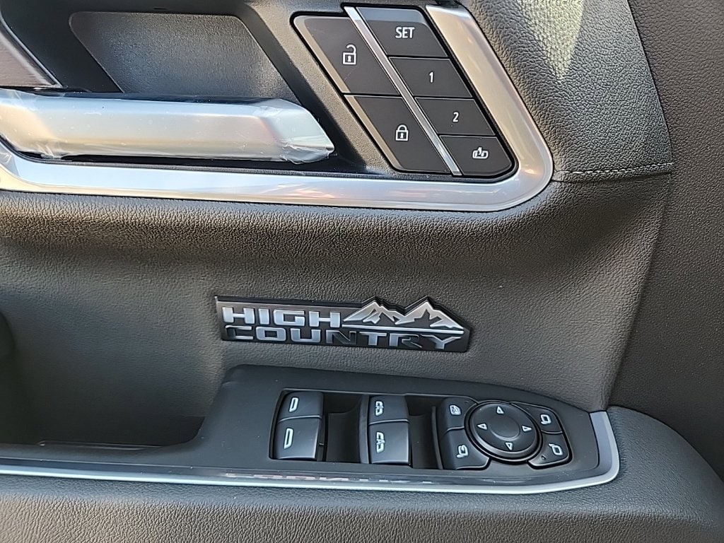 2026 Chevrolet Silverado 1500 High Country - Photo 37