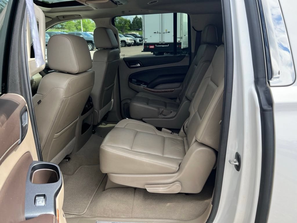 2020 Chevrolet Suburban Premier - Photo 27