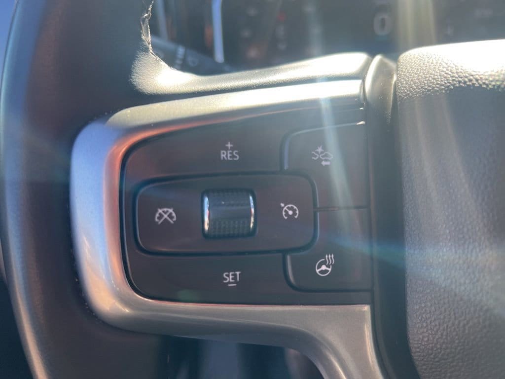 2023 Chevrolet Silverado 1500 LT - Photo 18