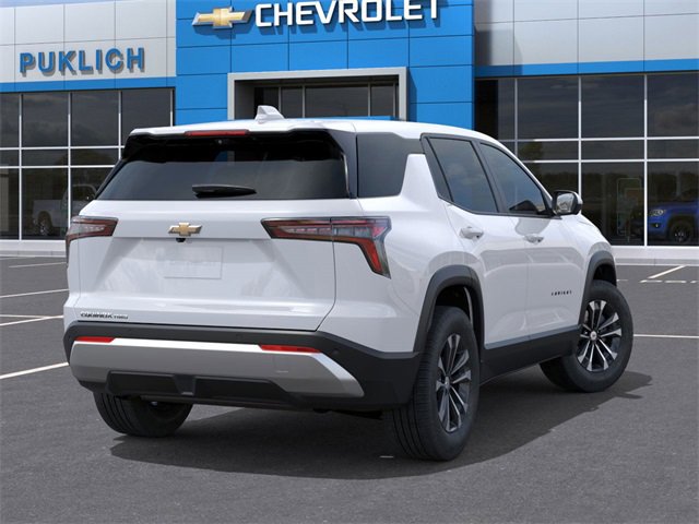 2026 Chevrolet Equinox LT photo 4
