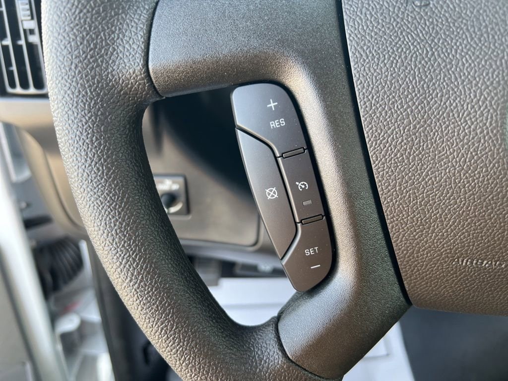 2026 Chevrolet Express Cargo Work Van - Photo 15