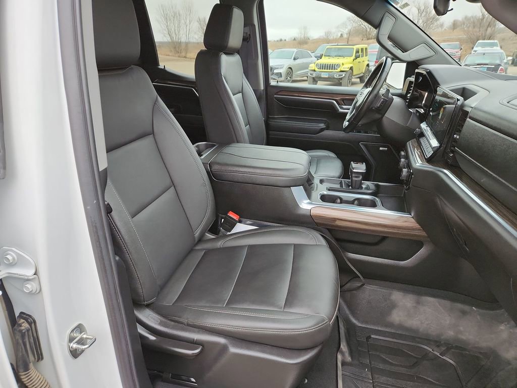 2024 Chevrolet Silverado 1500 RST - Photo 27