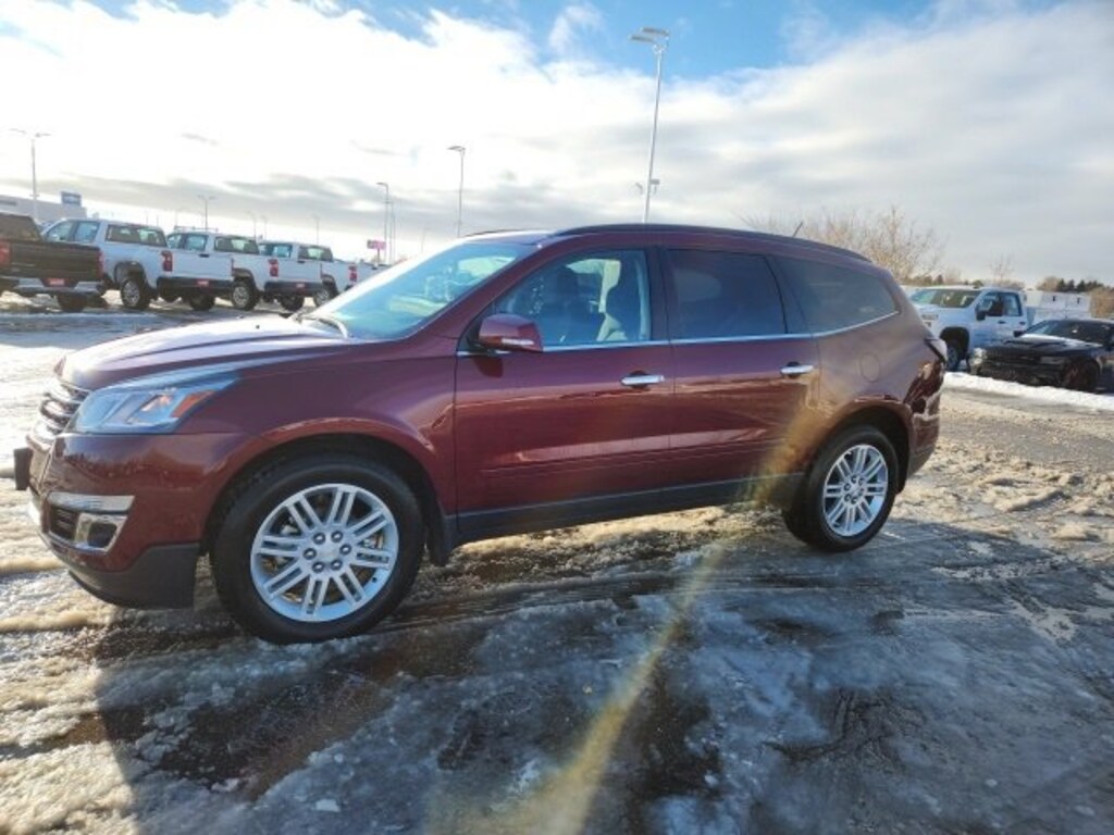 Used 2015 Chevrolet Traverse LT SUV