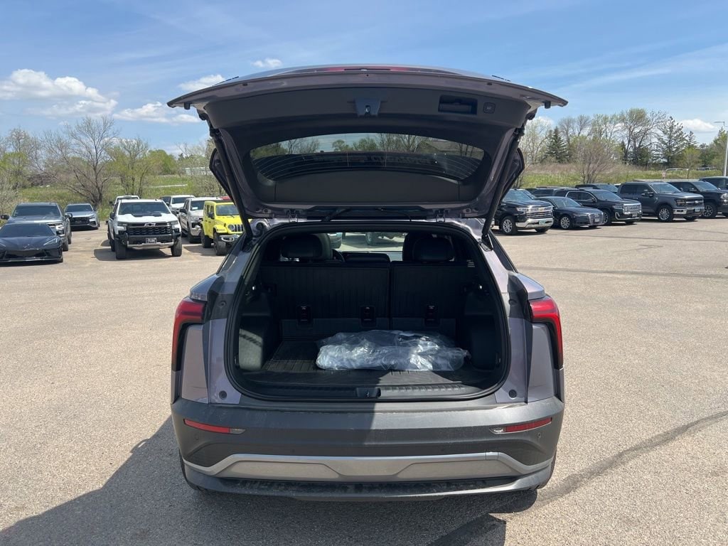 2025 Chevrolet Blazer EV LT - Photo 31