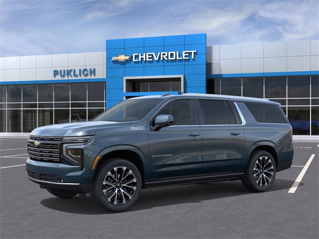 2026 Chevrolet Suburban High Country photo 2