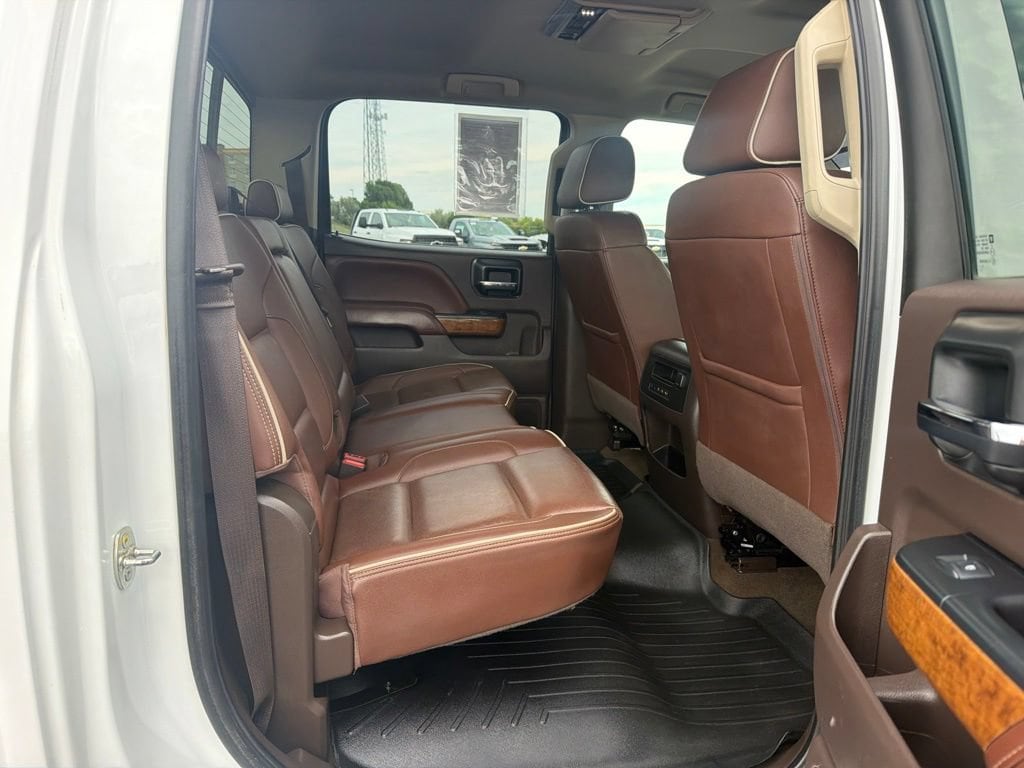 2018 Chevrolet Silverado 2500HD High Country - Photo 30