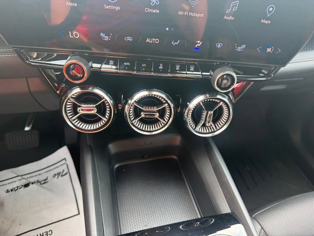 2025 Chevrolet Blazer EV LT - Photo 23