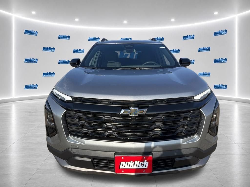2027 Chevrolet Equinox LT - Photo 11