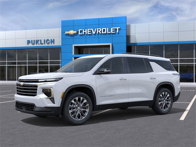2026 Chevrolet Traverse photo 2