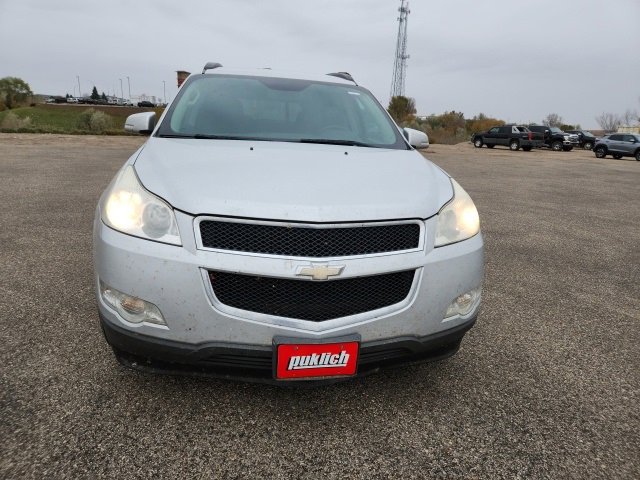 Used 2009 Chevrolet Traverse 2LT with VIN 1GNEV23D09S125445 for sale in Bismarck, ND
