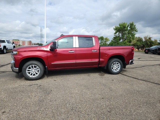 2020 Chevrolet Silverado 1500 LT photo 4