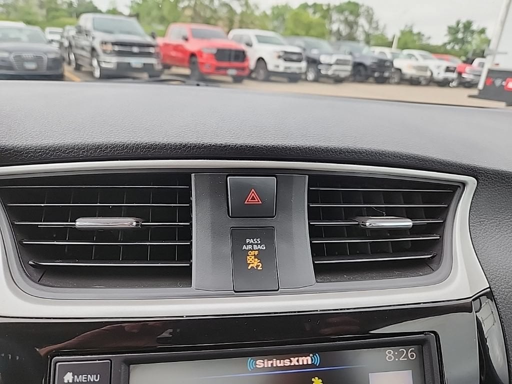 2019 Nissan Sentra SR - Photo 17