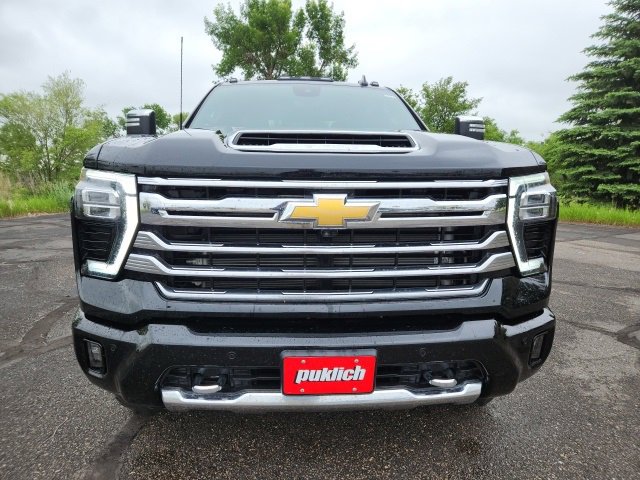 Used 2024 Chevrolet Silverado 2500HD High Country with VIN 1GC4YREYXRF135137 for sale in Bismarck, ND
