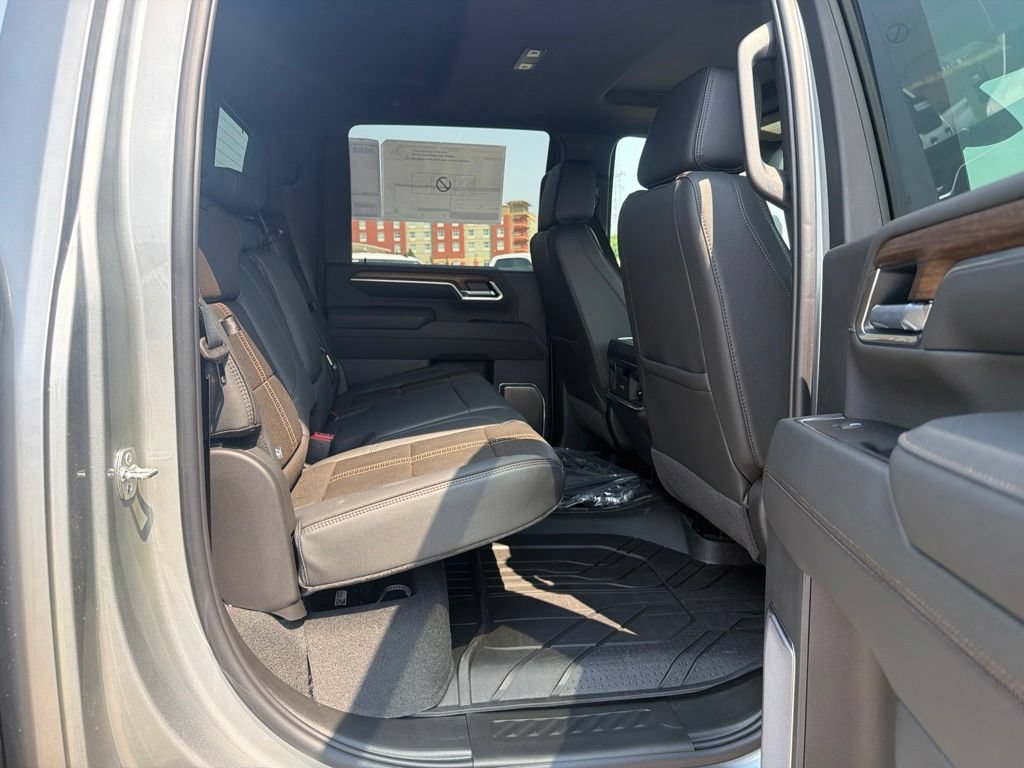 2026 Chevrolet Silverado 3500 HD High Country - Photo 42