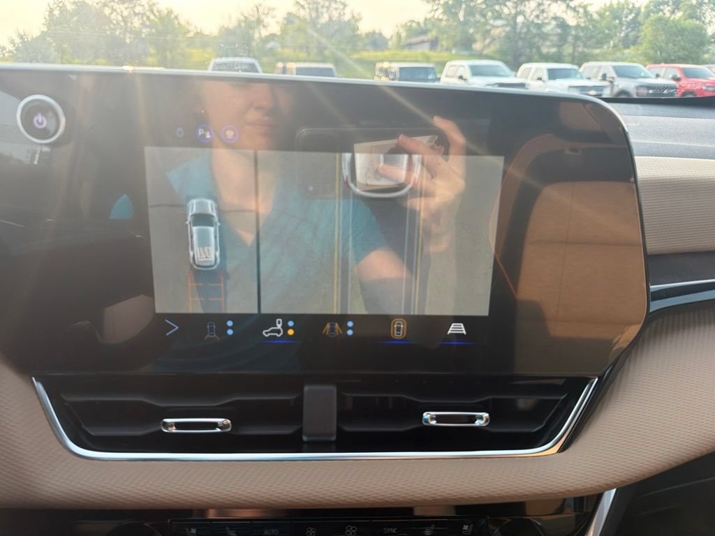 2027 Chevrolet Equinox ACTIV - Photo 21