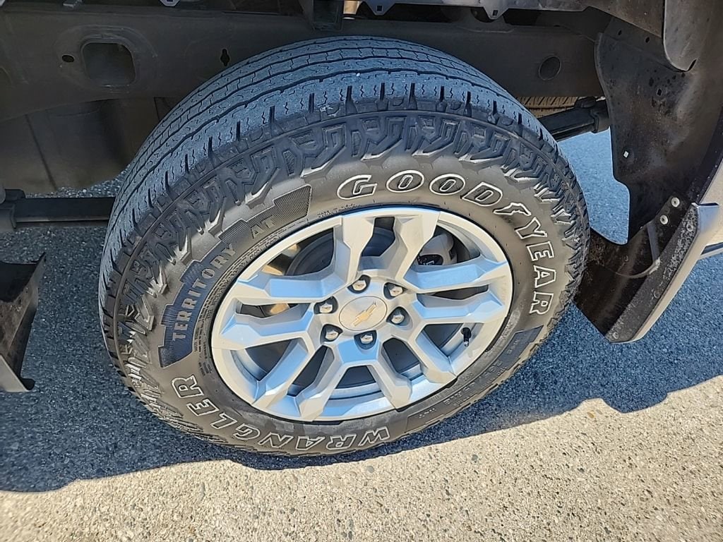 2023 Chevrolet Silverado 1500 LT - Photo 38