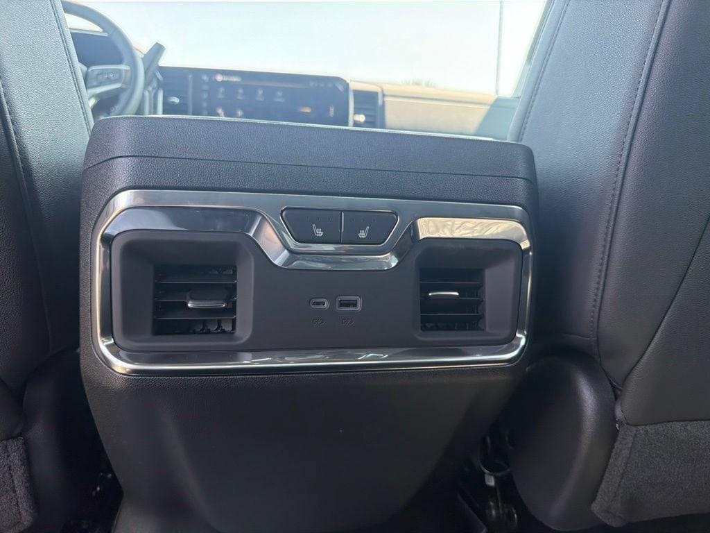 2026 Chevrolet Silverado 3500 HD LTZ - Photo 39