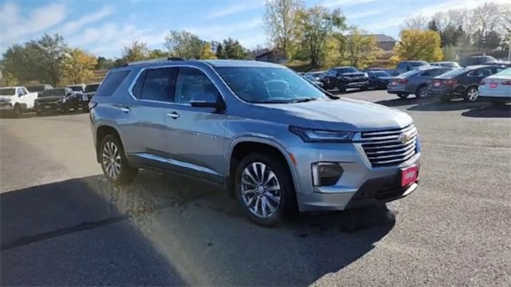 Used 2023 Chevrolet Traverse Premier SUV
