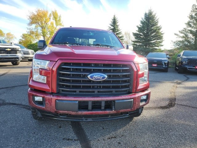2017 Ford F-150 XLT photo 2