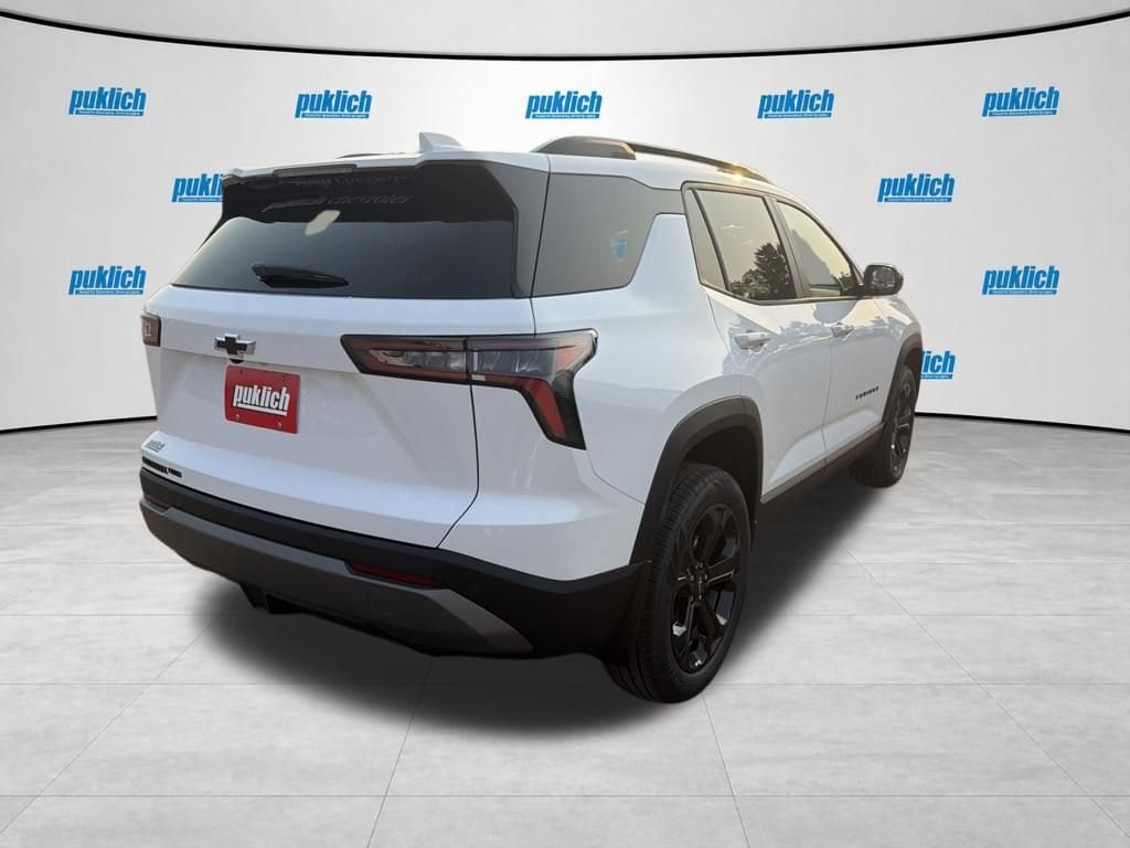 2027 Chevrolet Equinox LT - Photo 7