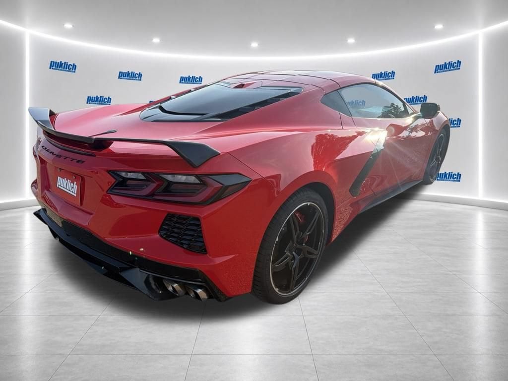 2021 Chevrolet Corvette 3LT - Photo 5
