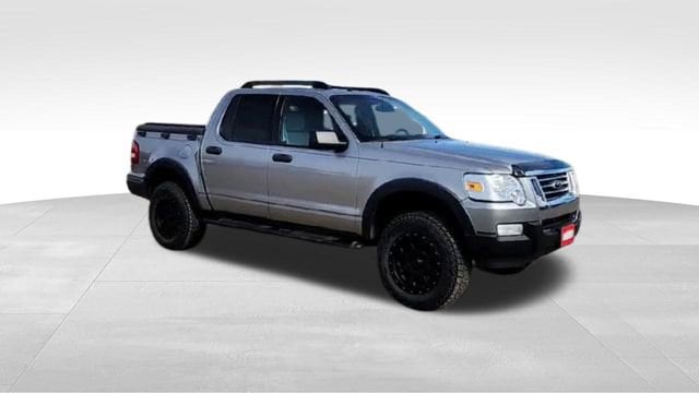 Used 2008 Ford Explorer Sport Trac XLT with VIN 1FMEU51EX8UA14845 for sale in Bismarck, ND