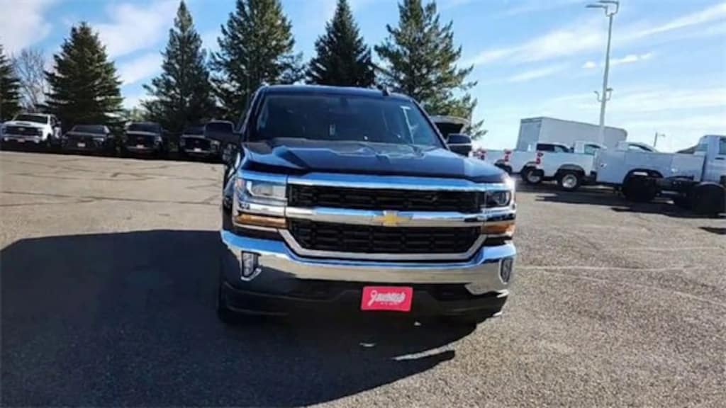 Used 2018 Chevrolet Silverado 1500 LT Truck