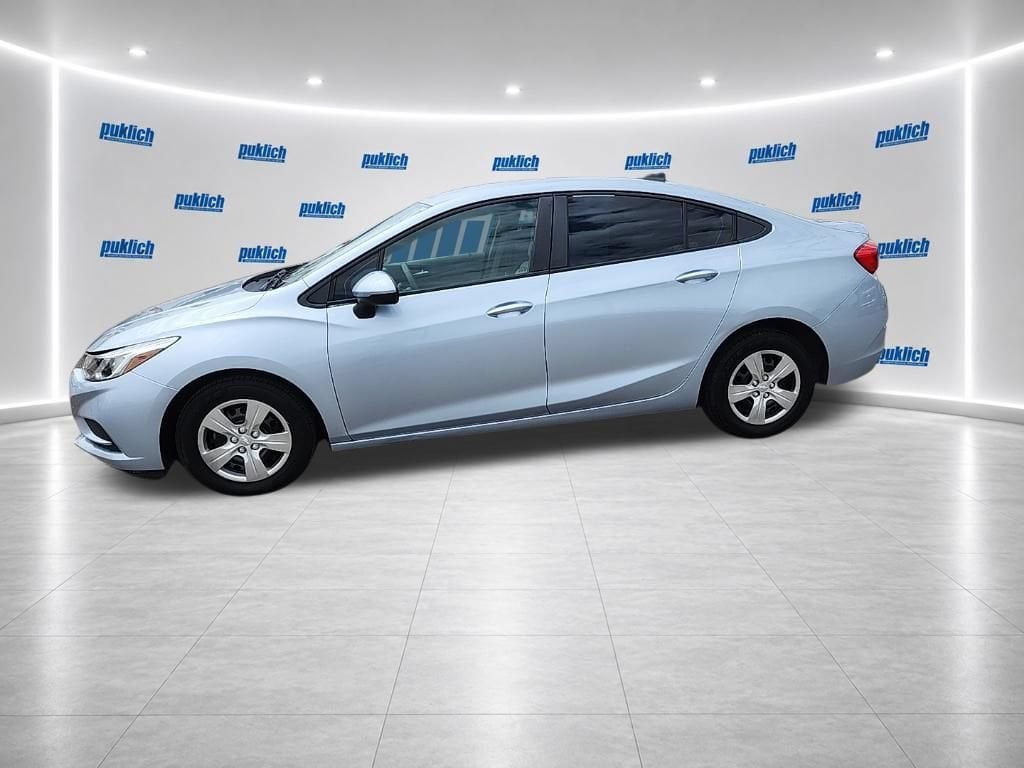 Used 2018 Chevrolet Cruze LS with VIN 1G1BC5SM6J7192961 for sale in Bismarck, ND