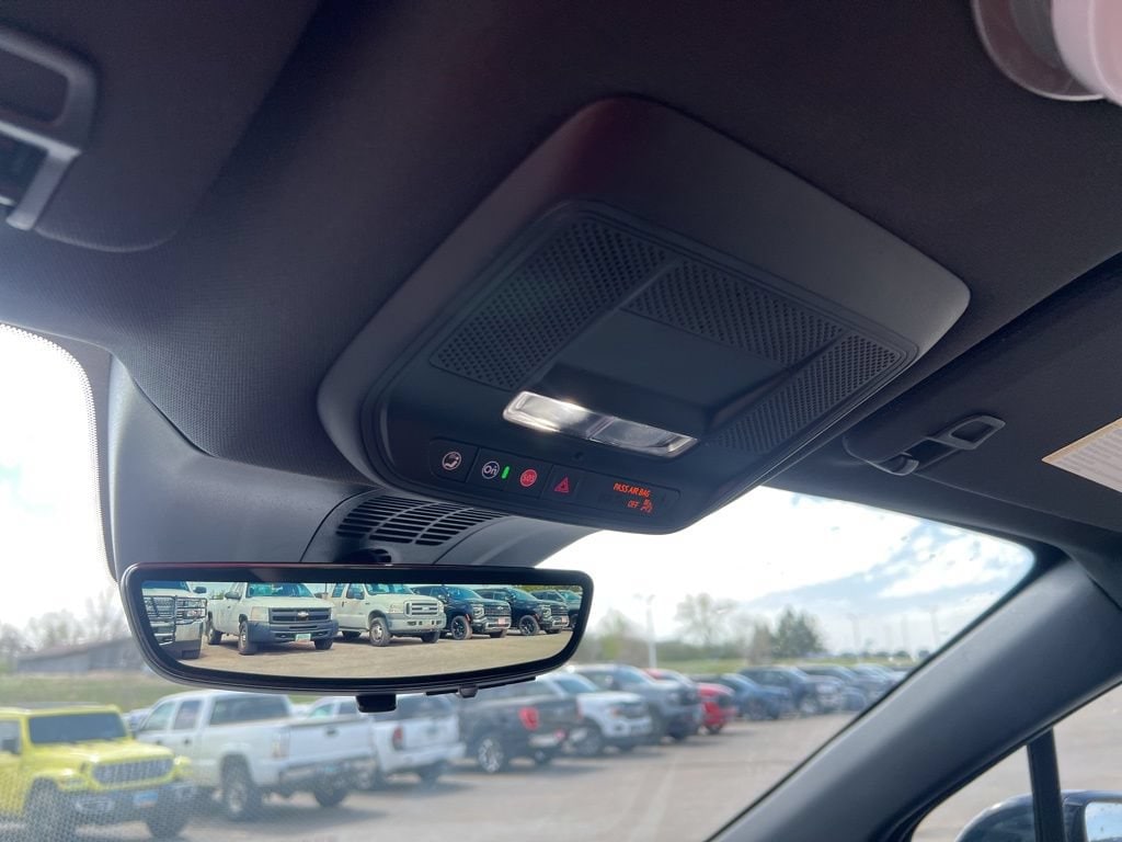 2024 Chevrolet Blazer EV Fleet - Photo 16