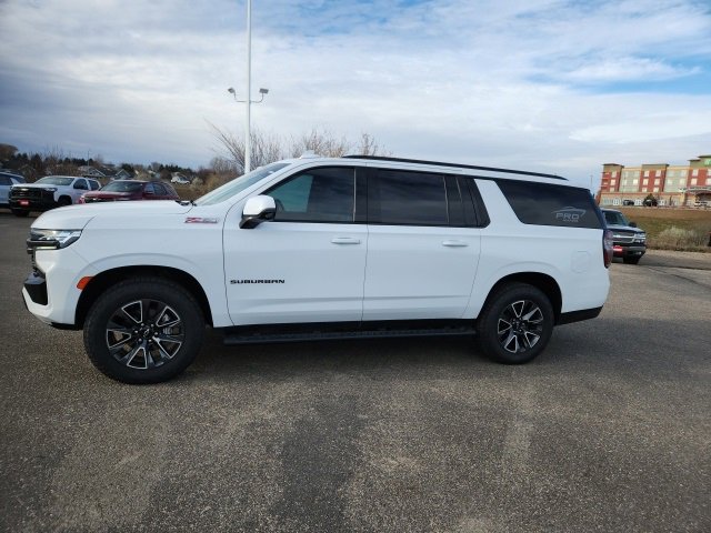 2022 Chevrolet Suburban Z71 photo 4