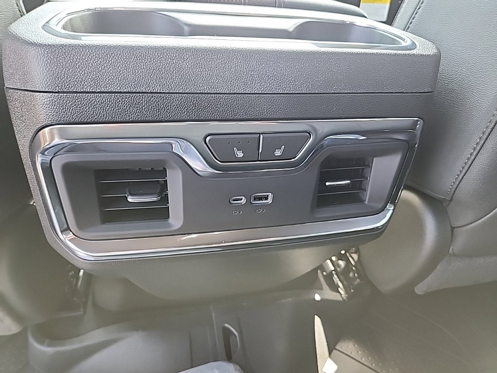 2026 Chevrolet Silverado 1500 High Country - Photo 43