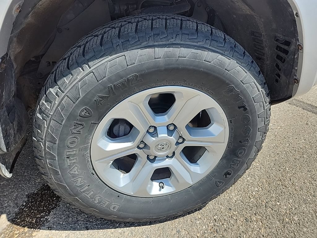 2019 Toyota 4Runner SR5 - Photo 39