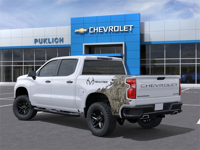2025 Chevrolet Silverado Trail Boss Custom photo 3