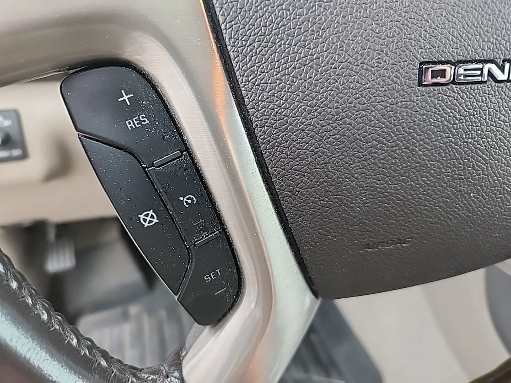 2014 GMC Acadia Denali - Photo 10