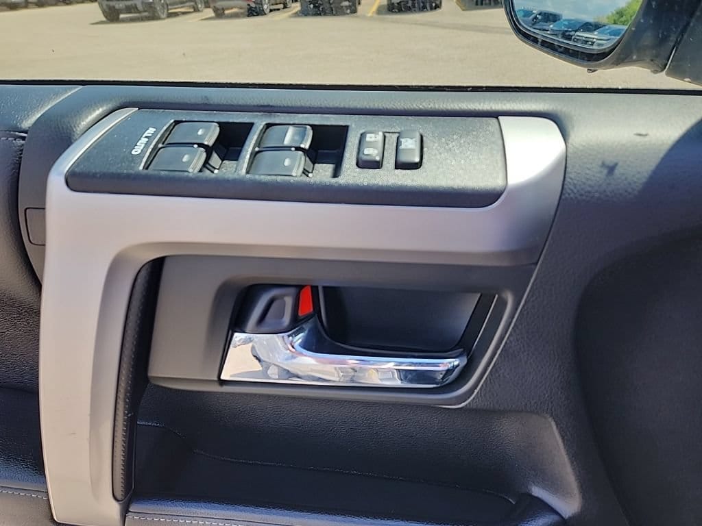 2019 Toyota 4Runner SR5 - Photo 29