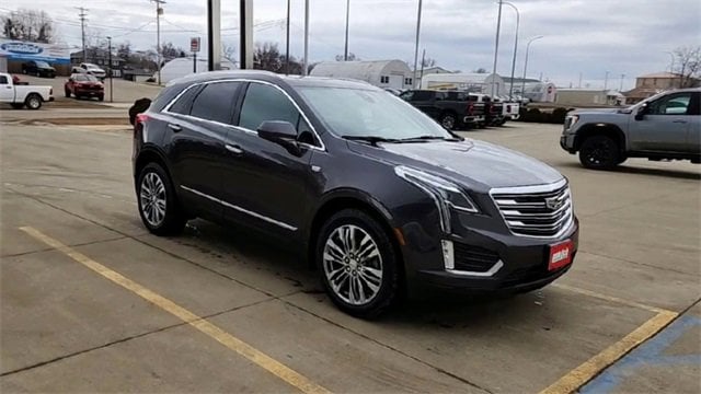 Used 2017 Cadillac XT5 Premium Luxury with VIN 1GYKNERS8HZ100375 for sale in Valley City, ND