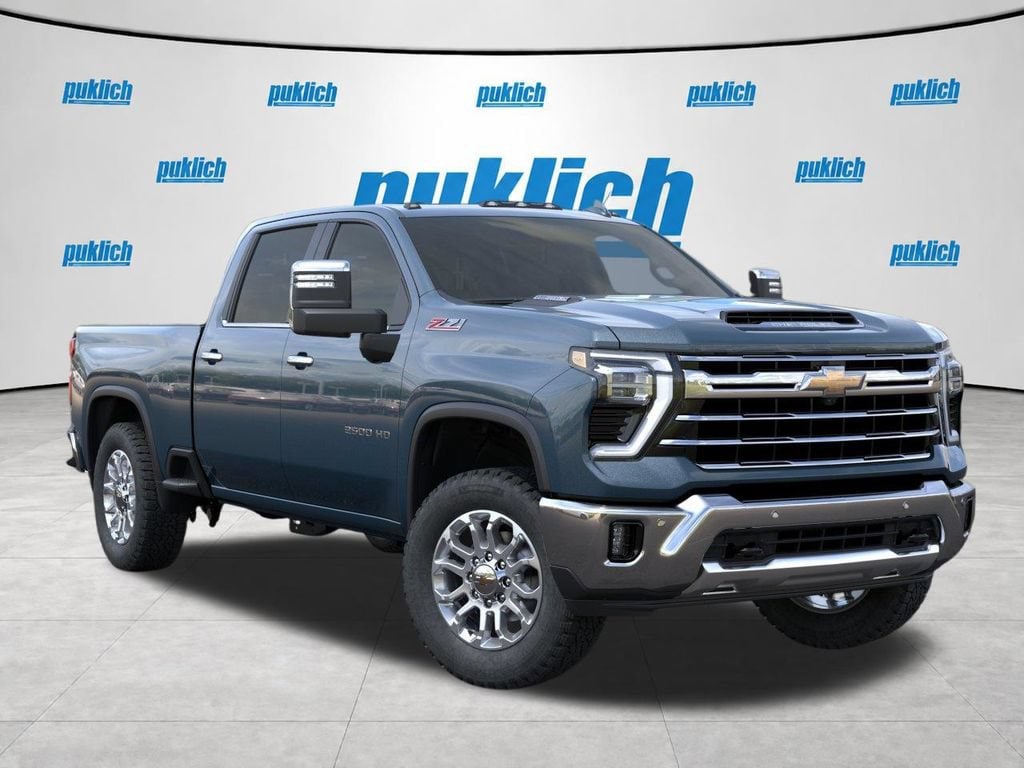 2026 Chevrolet Silverado 2500 HD LTZ - Photo 8