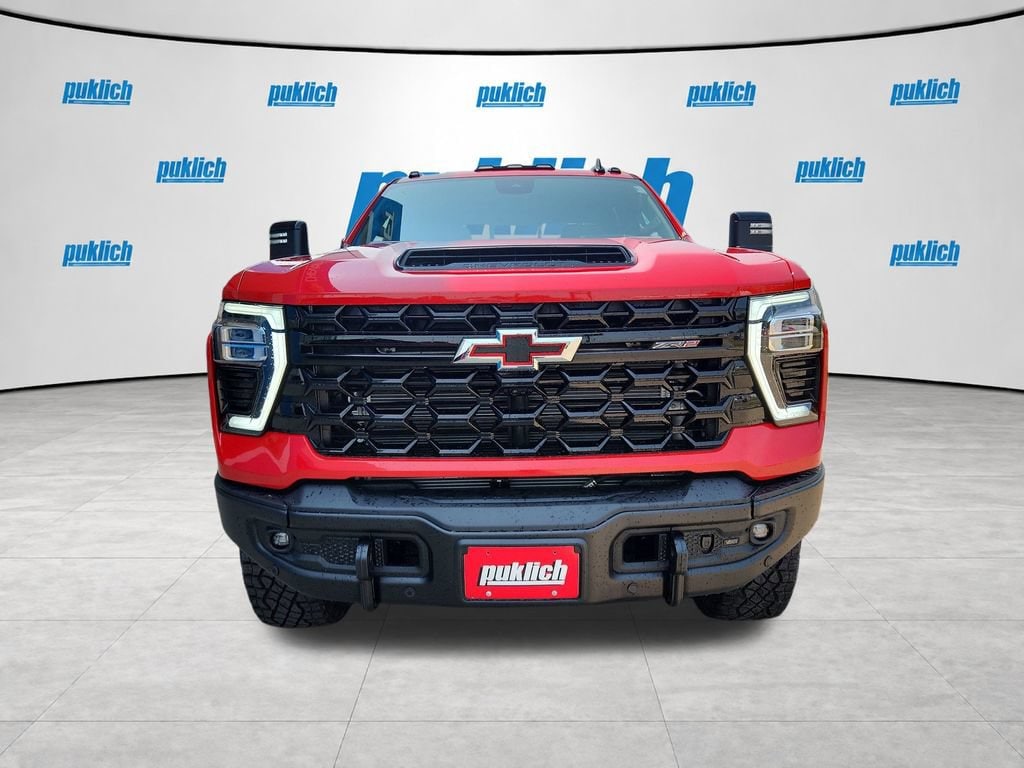 2026 Chevrolet Silverado 2500 HD ZR2 - Photo 10
