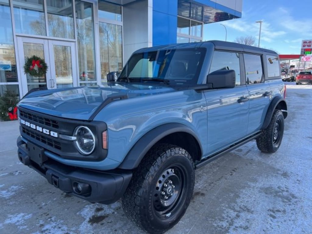 Used 2023 Ford Bronco Base