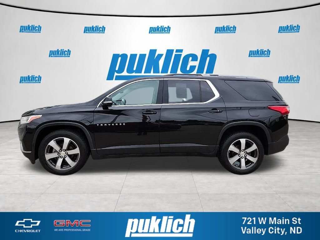 Mosaic Black Metallic 2018 Chevrolet Traverse SUV / Crossover Four-Wheel Drive Automatic