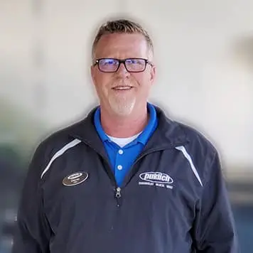 Staff member Dewey Magnuson from 15332bf1f193