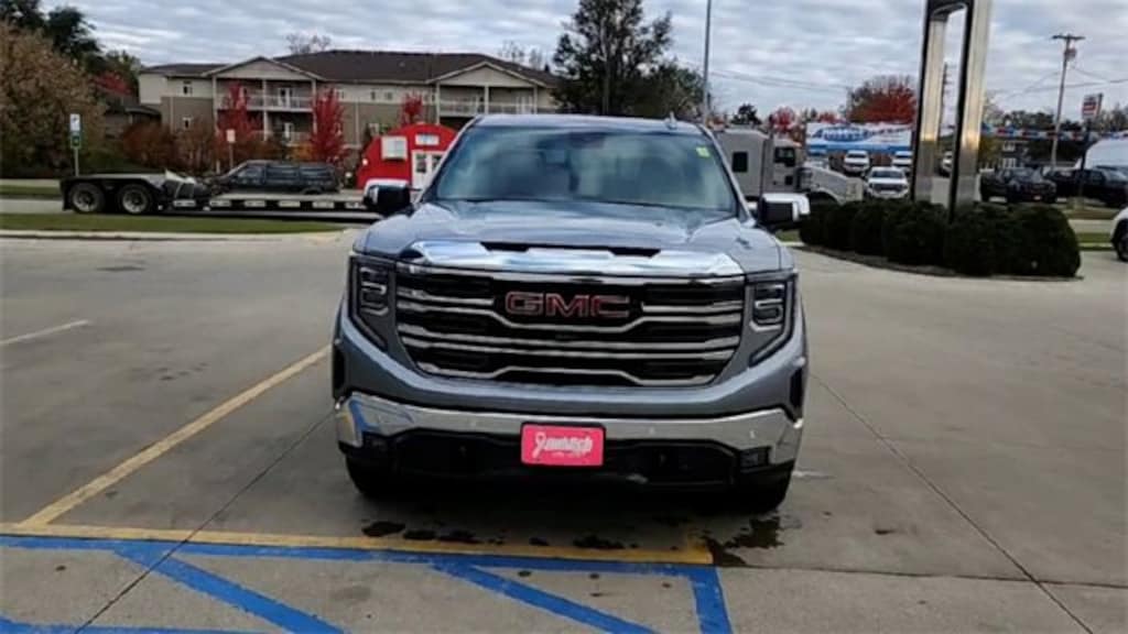 Used 2024 GMC Sierra 1500 SLT Truck