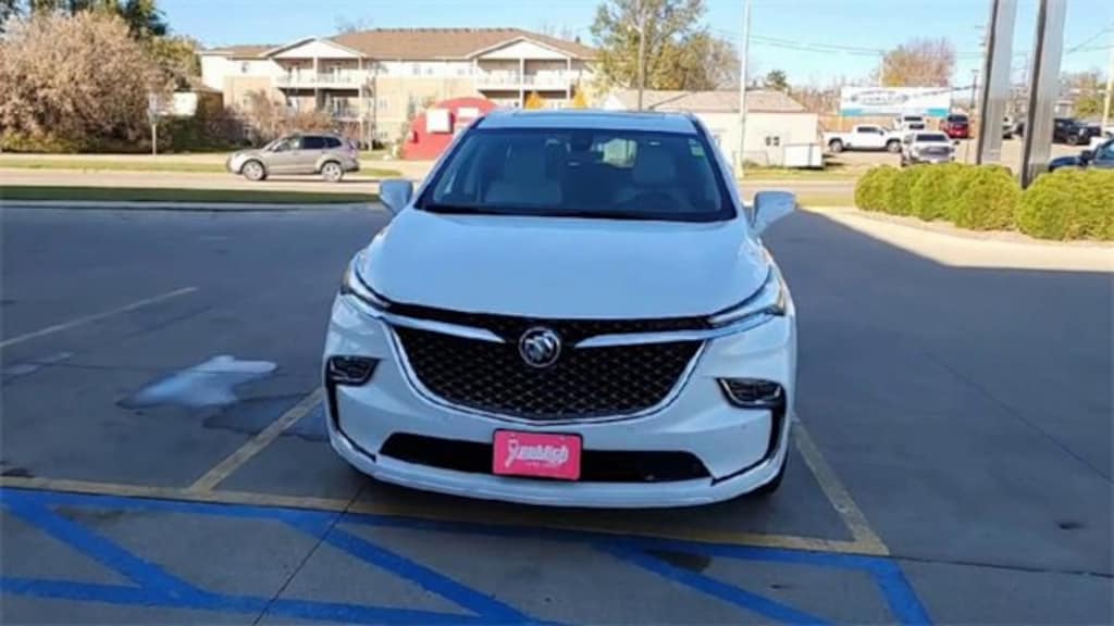Used 2022 Buick Enclave Avenir SUV